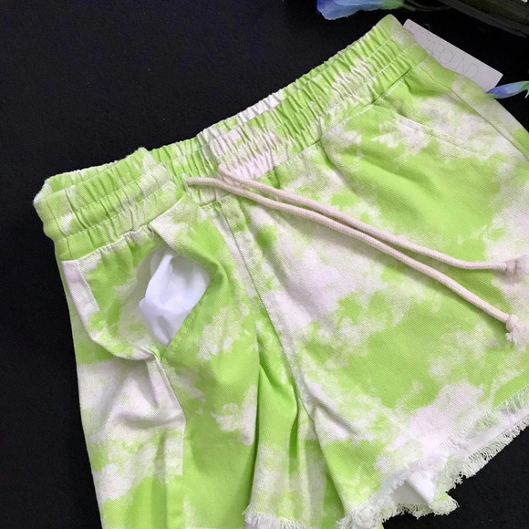 Abound NWT Tye Dye Denim Pull On Shorts Women S - Picture 4 of 7
